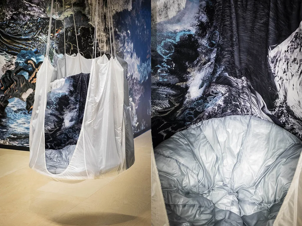 Bespoke furniture created for SQ Bailli. Parachut’hamacu Grey hammock – KRJST studio