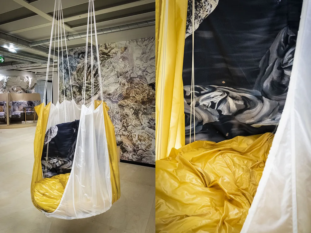 Bespoke furniture created for SQ Bailli. Parachut’hamacu Grey hammock – KRJST studio