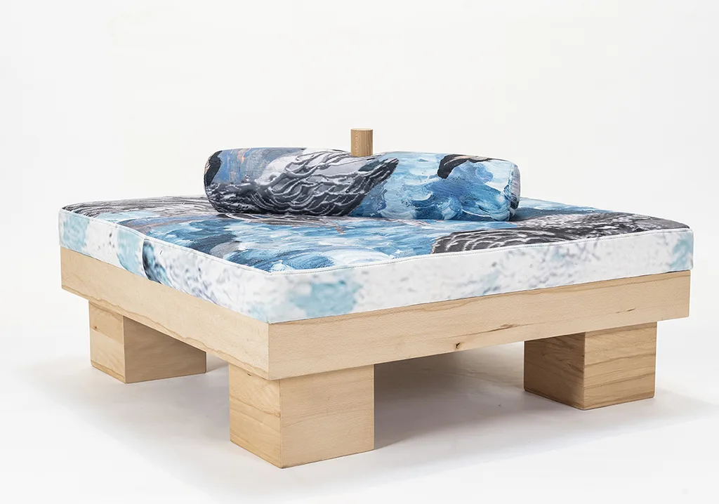 Bespoke furniture created for SQ Bailli. Oceanus bench seat. – KRJST studio